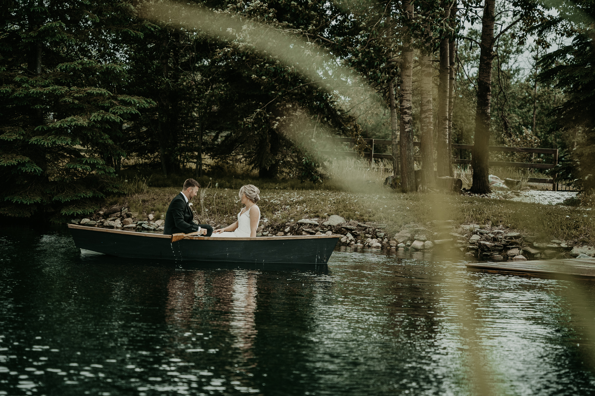 wedding couple in boat